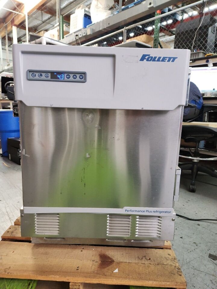 Harloff Follet 1.0 CI Fridge, Factory Installed