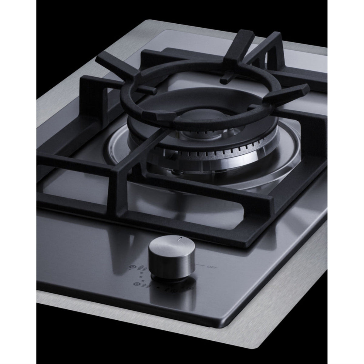 Accucold 1-burner gas cooktop made in Italy in stainless steel with sealed dual flame burner, cast iron grates, and wok
