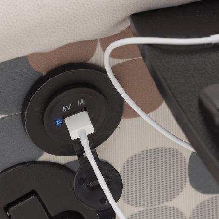 Champion USB Port Main image