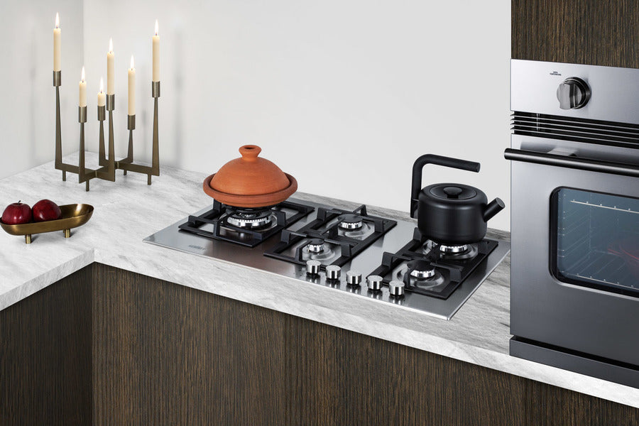 Accucold 34 inch wide gas cooktop, Made in Italy, preset for LP gas