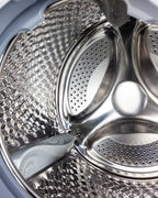 24" wide 115V washer/dryer combo for non-vented use in platinum finish - Detail 2